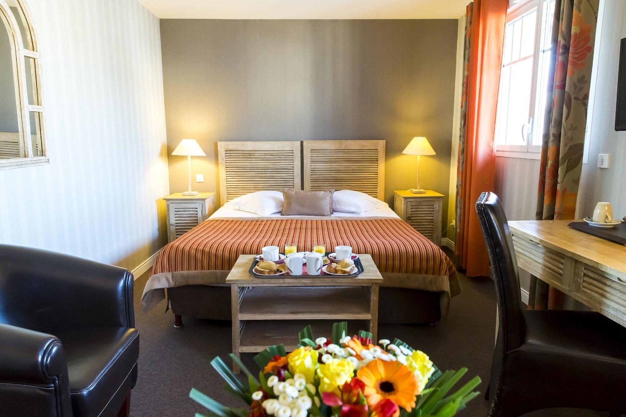 Almoria Hotel & Spa Довіль Екстер'єр фото