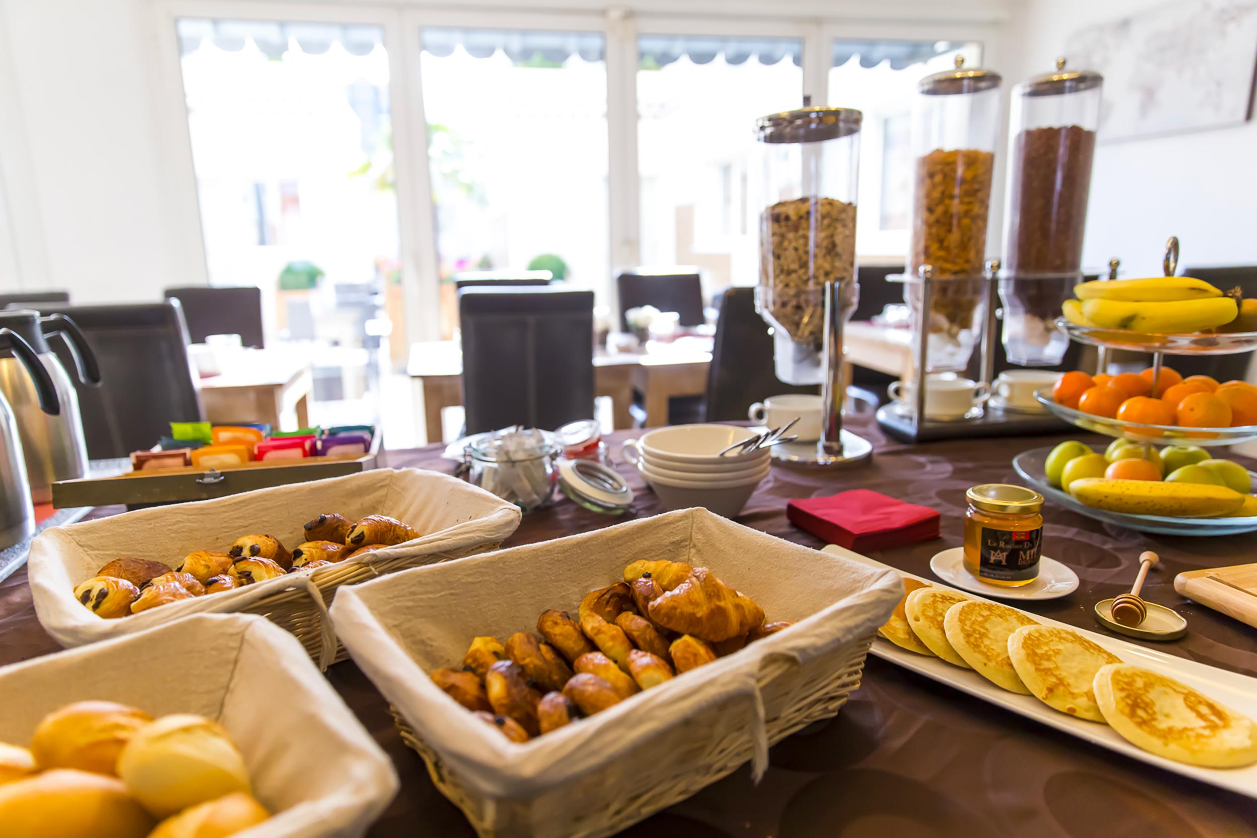 Almoria Hotel & Spa Довіль Екстер'єр фото